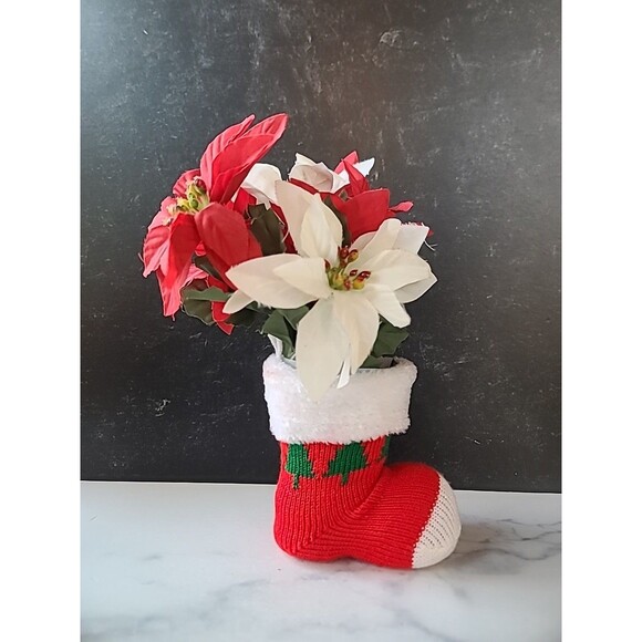Vintage Christmas Decor Santa Boot With Faux Poinsettia Flowers - Picture 1 of 10